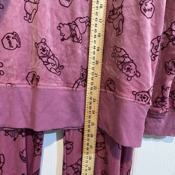 Disney Winnie the Pooh PJs two piece, pink velvety soft cozy Womens Small - Picture 10 of 11